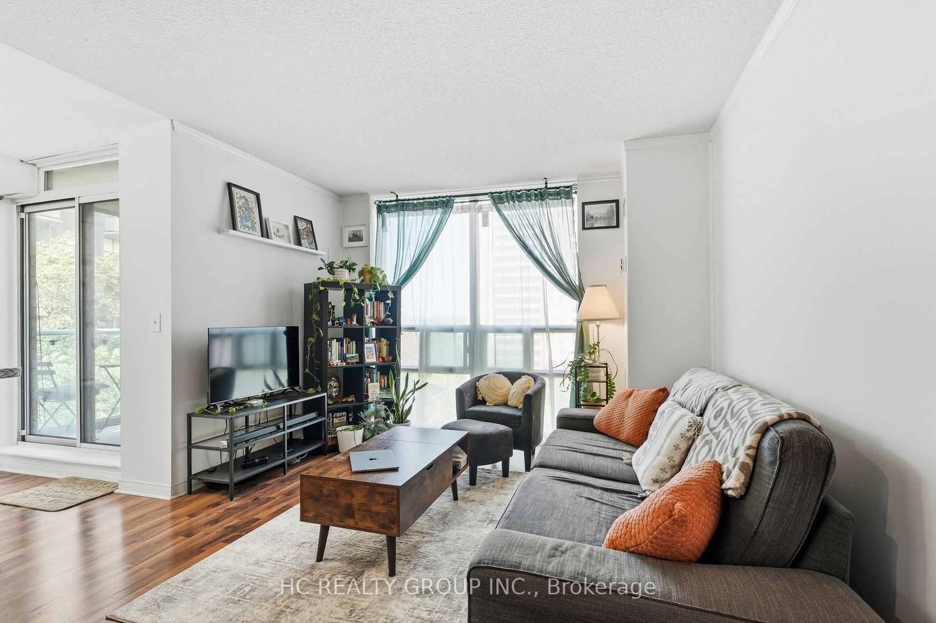 Photo 3 of Unit 713, 17 Michael Power Place, Etobicoke, Islington-City Centre West — HOMEH