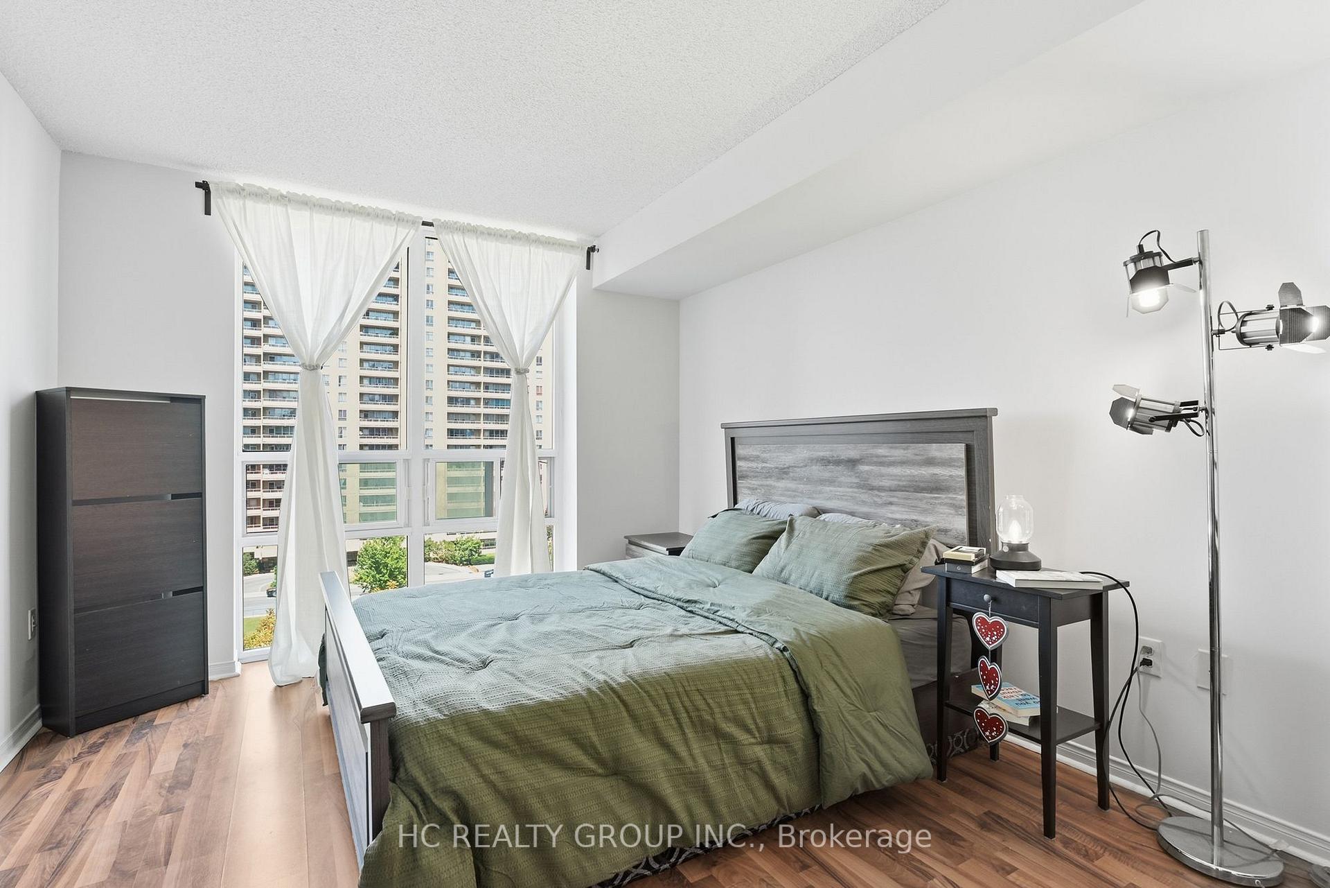 Photo 8 of Unit 713, 17 Michael Power Place, Etobicoke, Islington-City Centre West — HOMEH