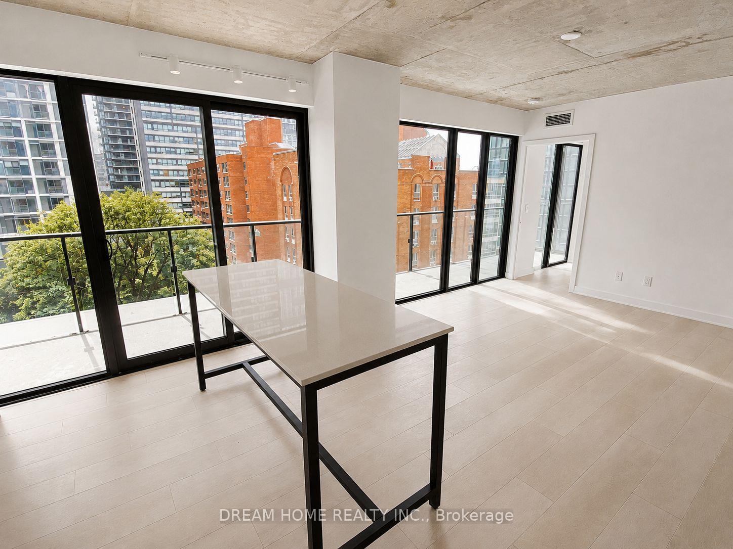 Photo 3 of Unit 805, 47 Mutual Street, Toronto, Church-Yonge Corridor — HOMEH