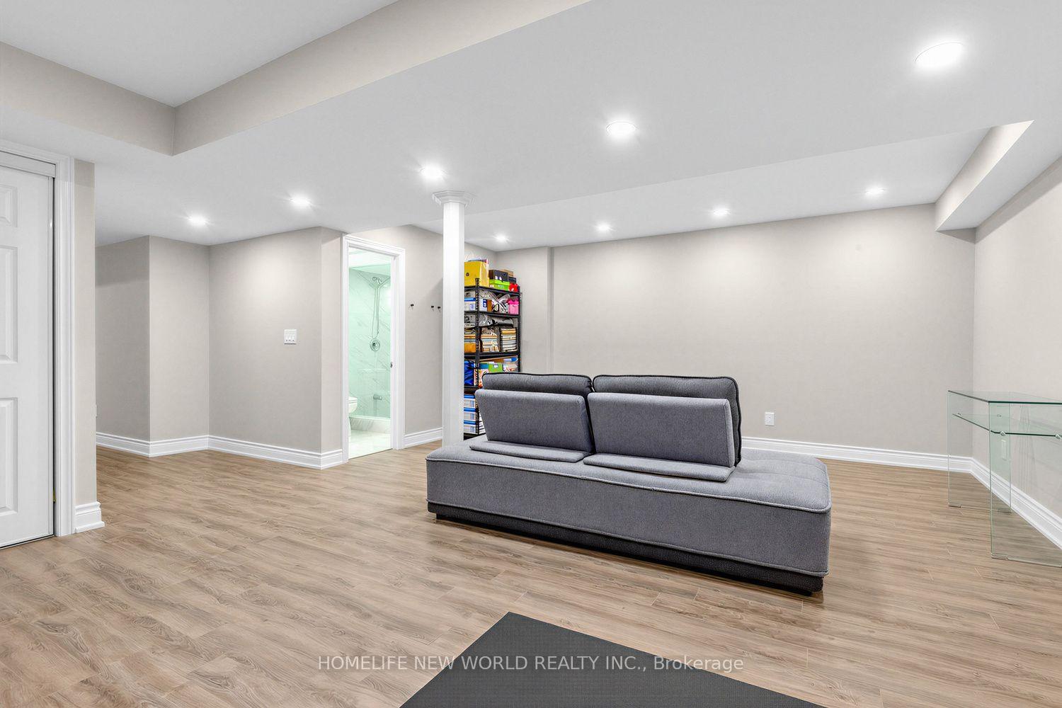 Photo 30 of 26 Living Crescent, Markham, Victoria Square — HOMEH