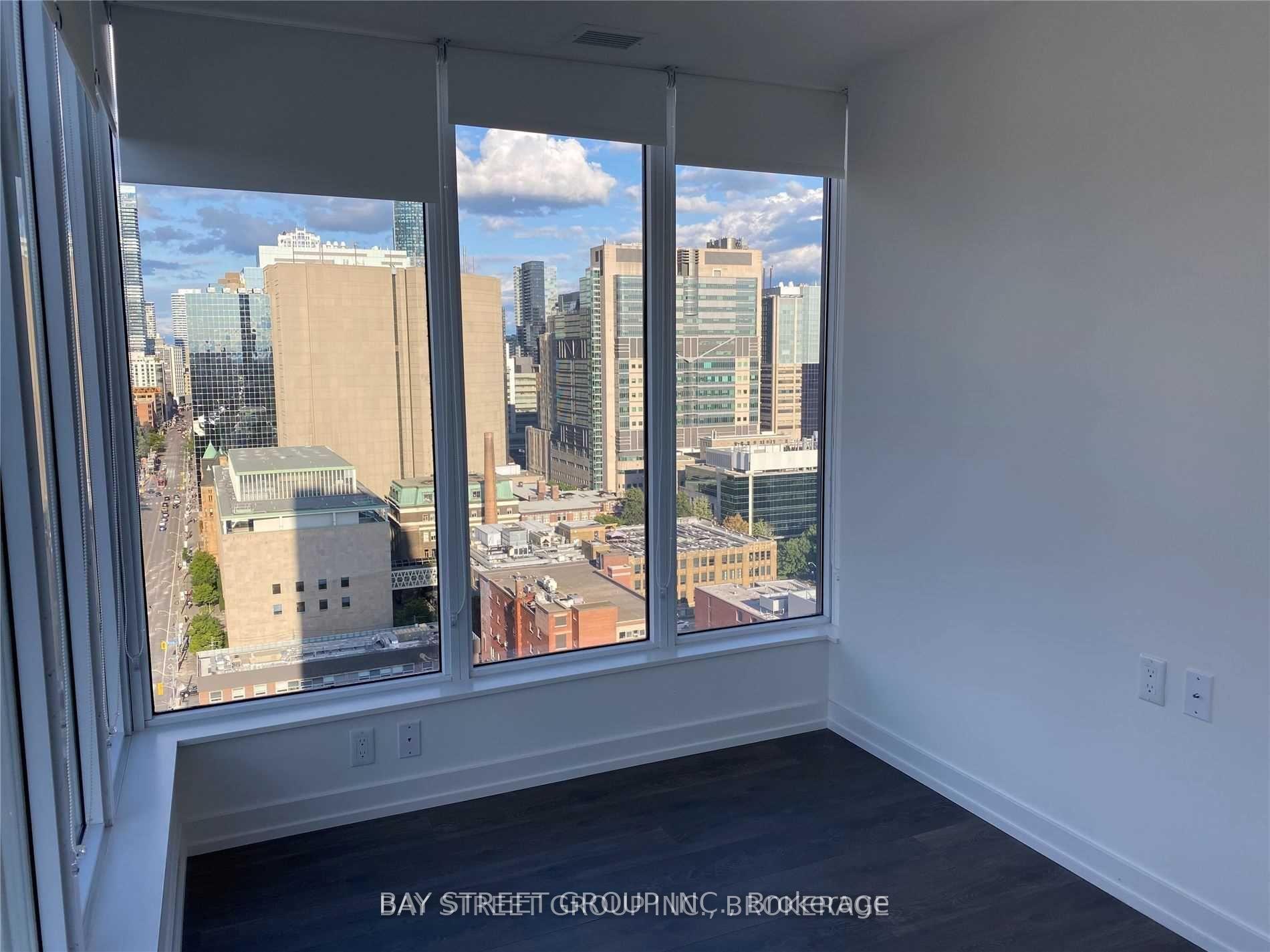 Photo 11 of Unit 1706, 203 College Street, Toronto, Kensington-Chinatown — HOMEH