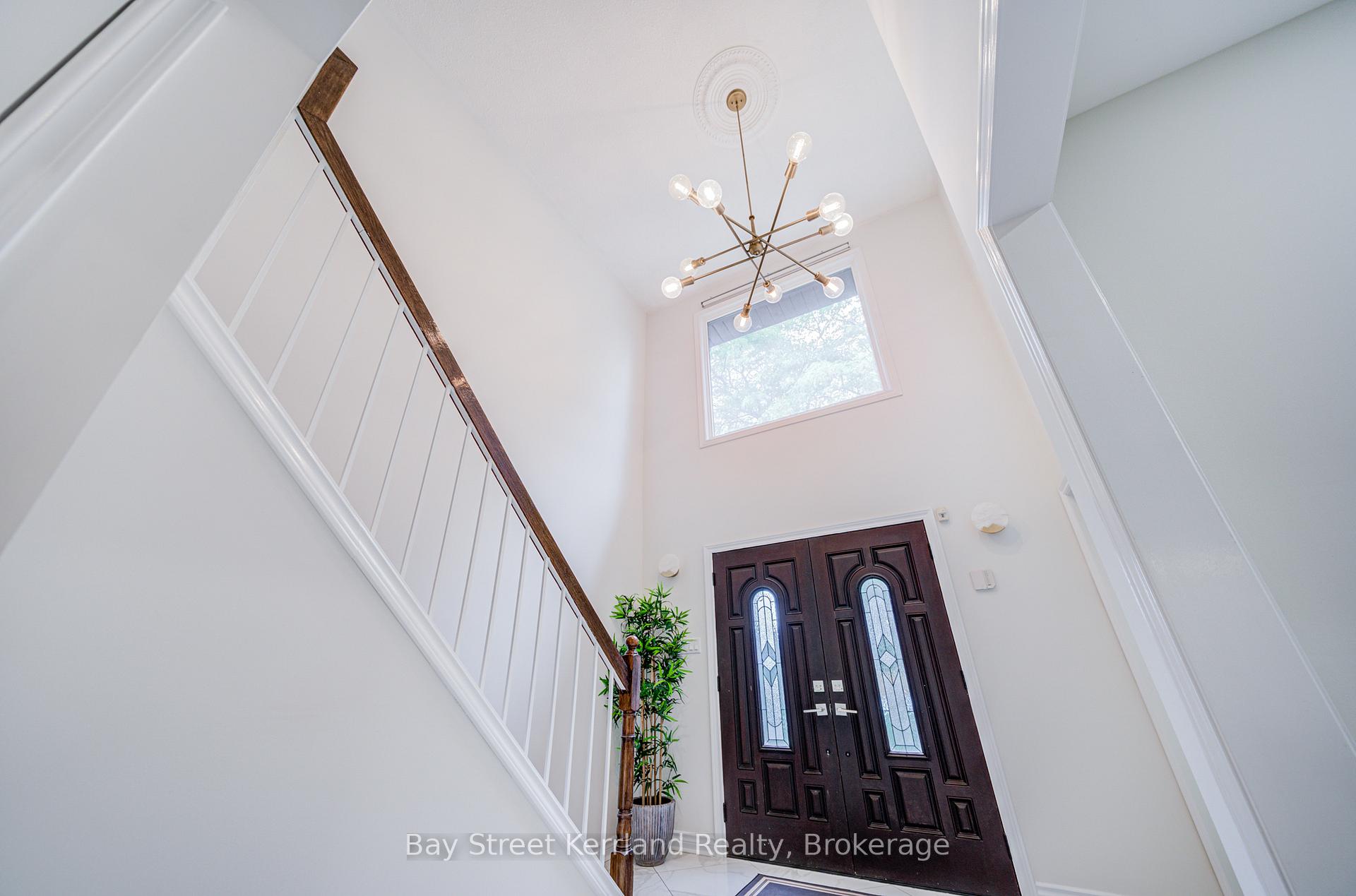 Photo 3 of 4143 Jefton Crescent, Mississauga, Erin Mills — HOMEH