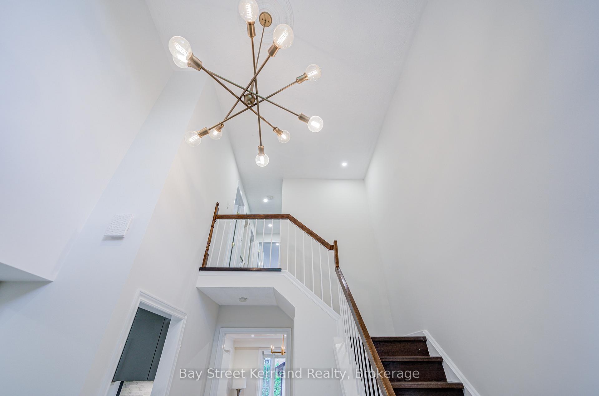 Photo 4 of 4143 Jefton Crescent, Mississauga, Erin Mills — HOMEH