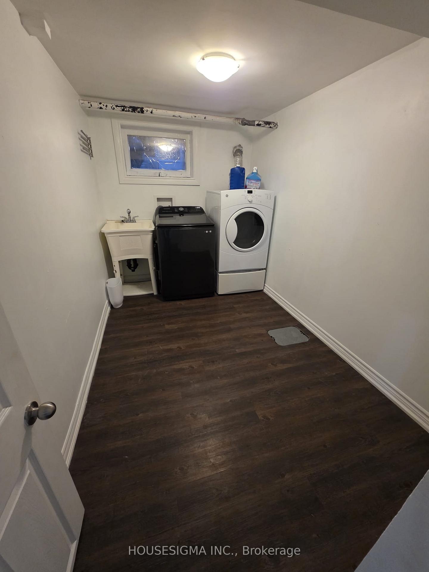 Photo 7 of Unit BSMT, 30 Silvercrest Avenue, Etobicoke, Alderwood — HOMEH