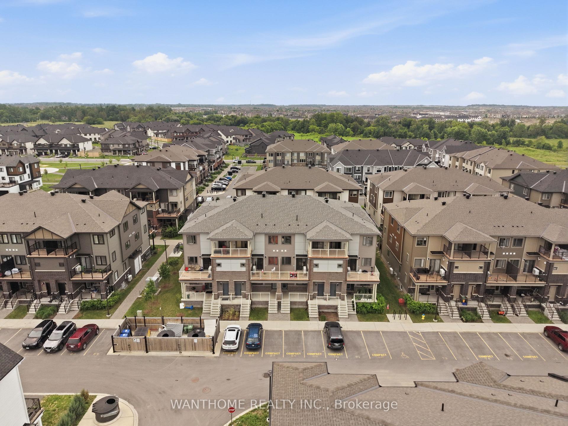 Photo 2 of 264 Anyolite Private, Ottawa, Barrhaven - Heritage Park — HOMEH
