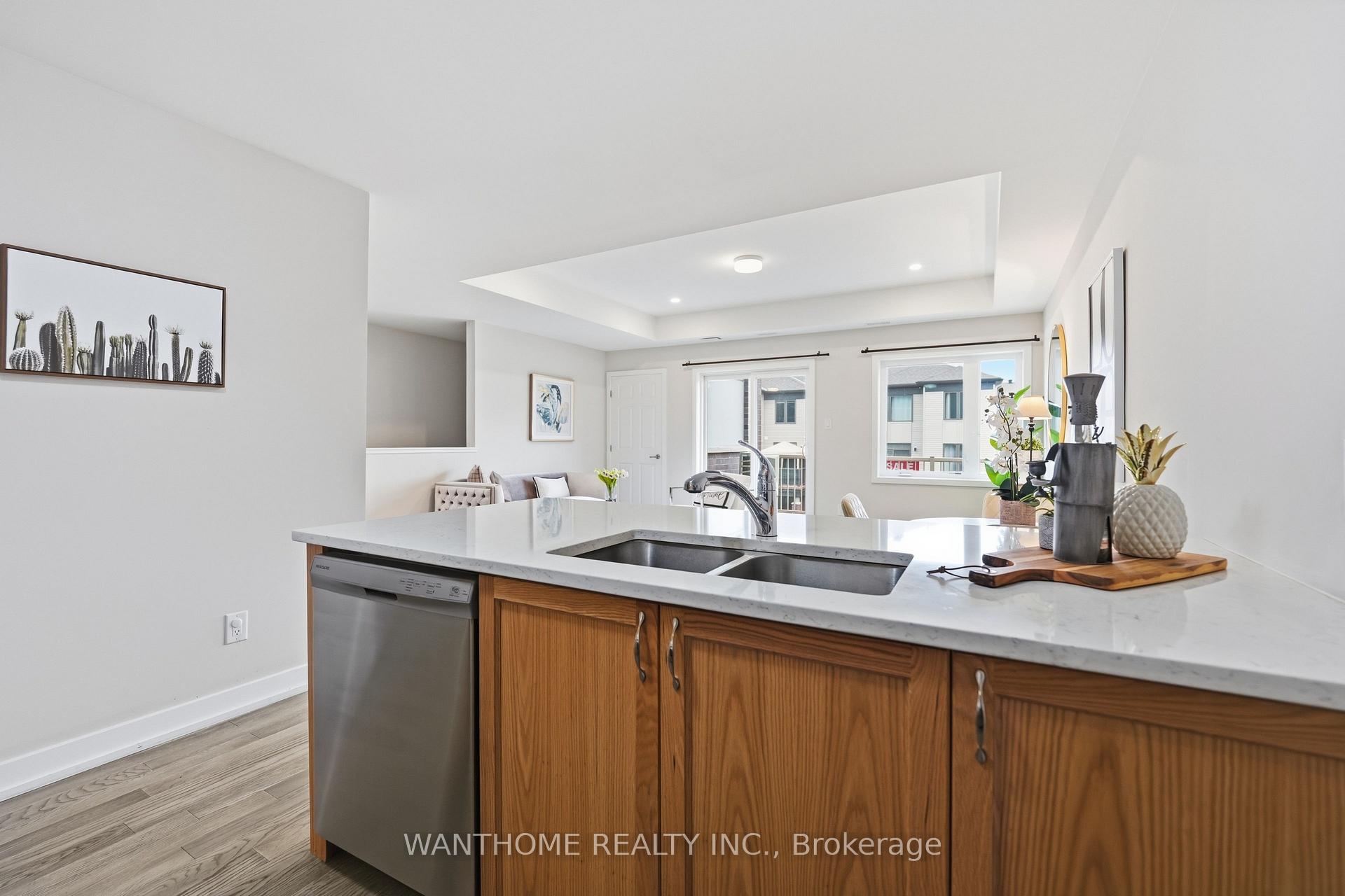 Photo 17 of 264 Anyolite Private, Ottawa, Barrhaven - Heritage Park — HOMEH