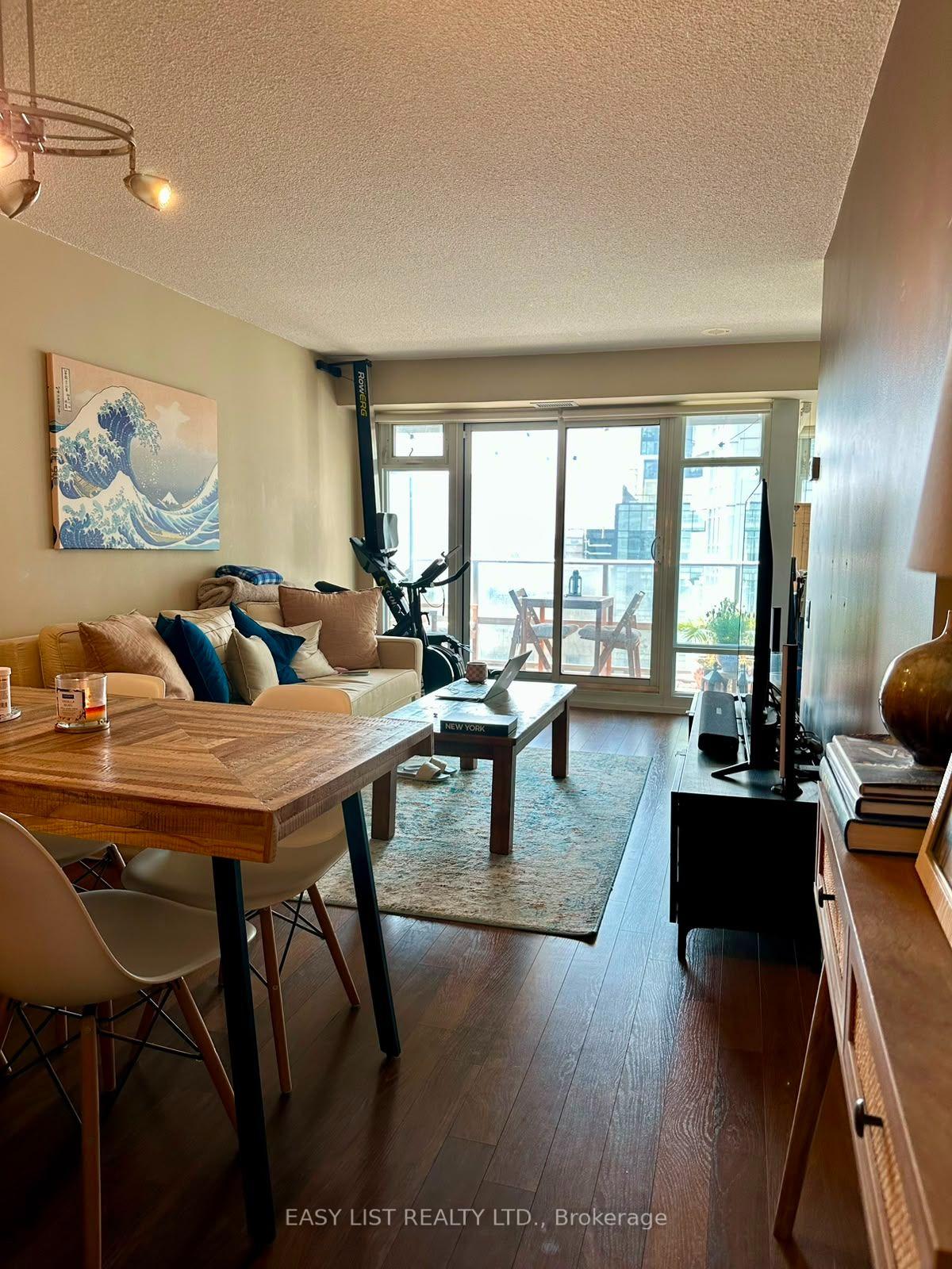 Photo 1 of Unit 804, 2191 Yonge Street, Toronto, Mount Pleasant West — HOMEH
