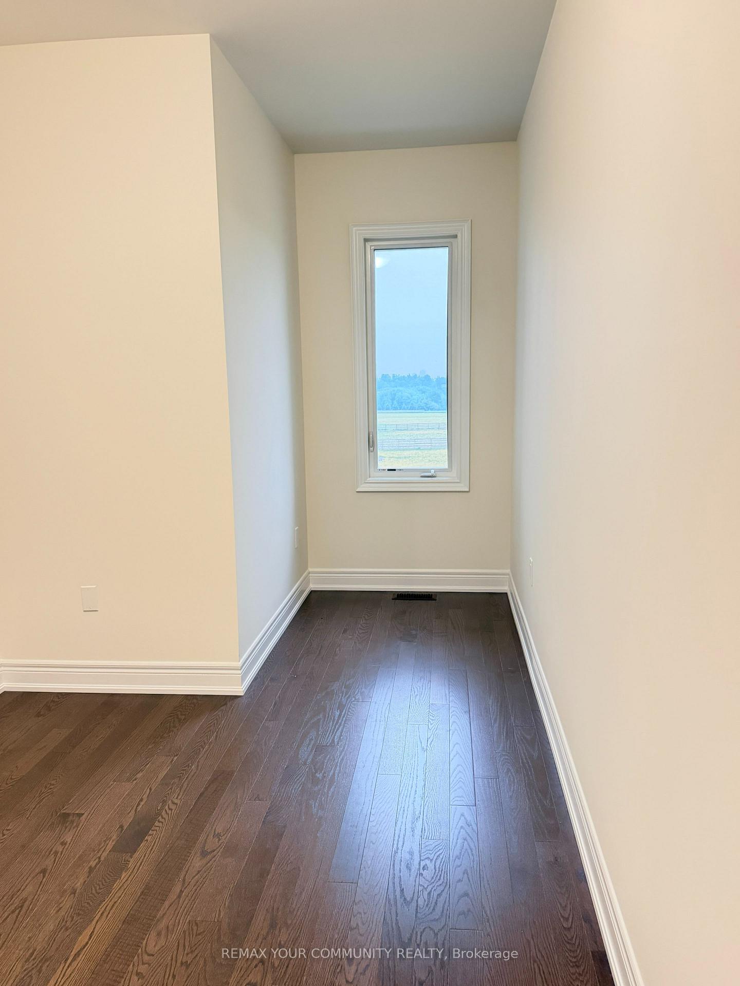 Photo 9 of 147 Berczy Green Drive, Markham, Rural Markham — HOMEH