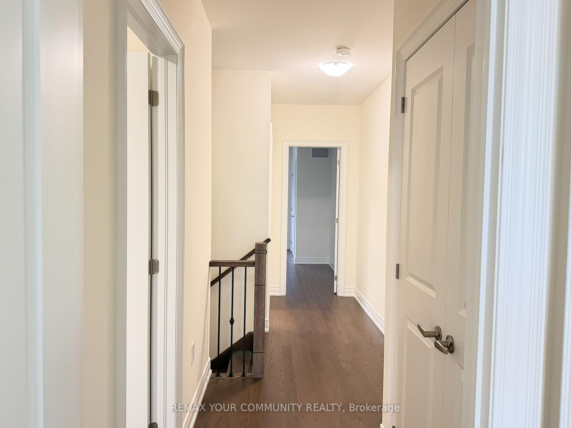 Photo 11 of 147 Berczy Green Drive, Markham, Rural Markham — HOMEH