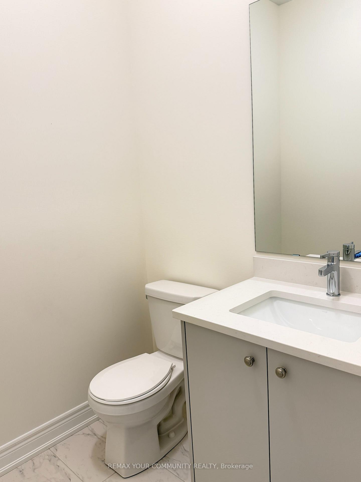 Photo 13 of 147 Berczy Green Drive, Markham, Rural Markham — HOMEH