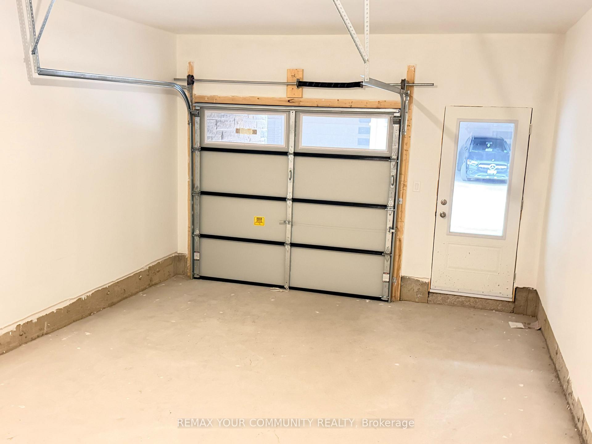 Photo 21 of 147 Berczy Green Drive, Markham, Rural Markham — HOMEH