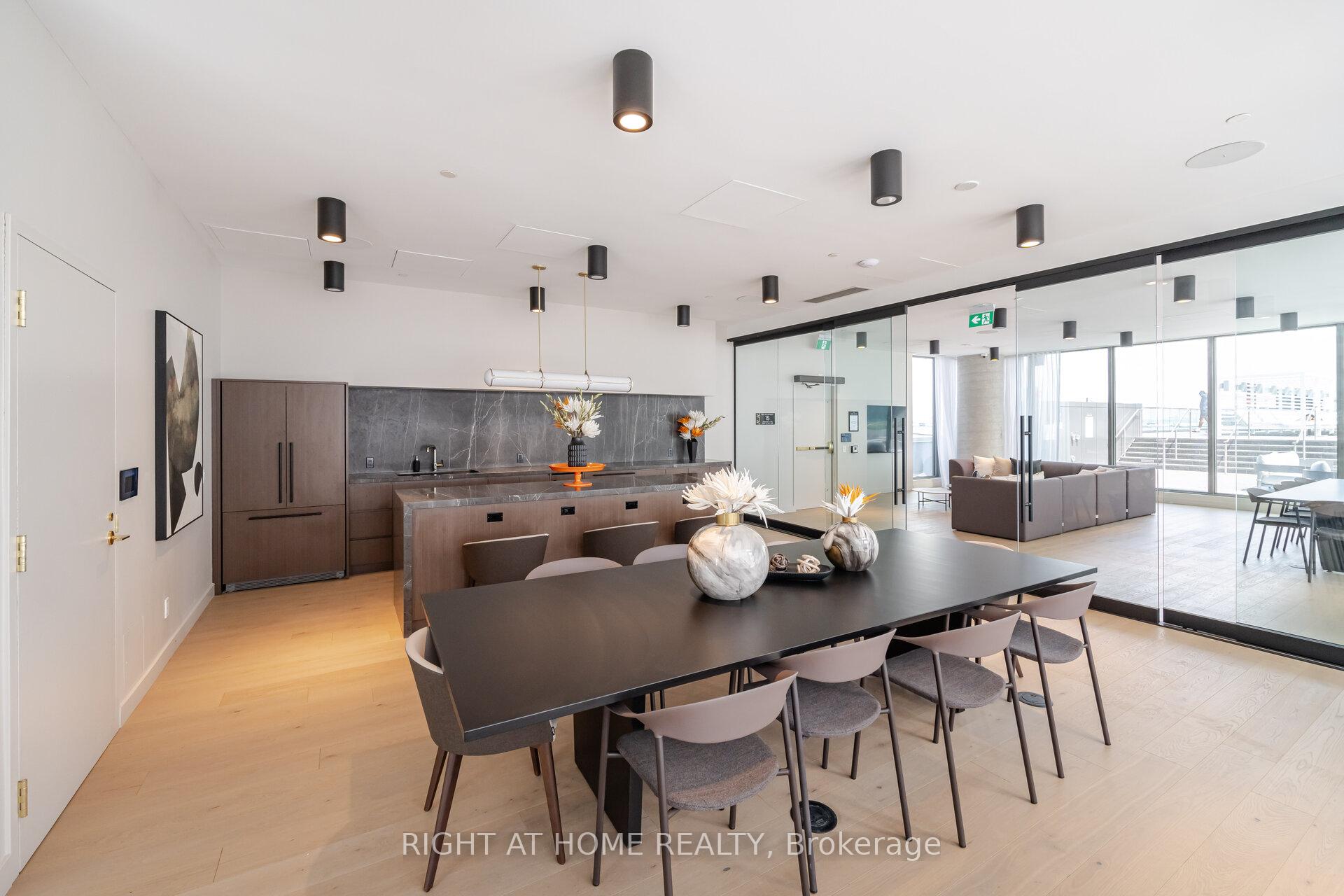 Photo 3 of Unit 508, 7890 Jane Street, Vaughan, Vaughan Corporate Centre — HOMEH