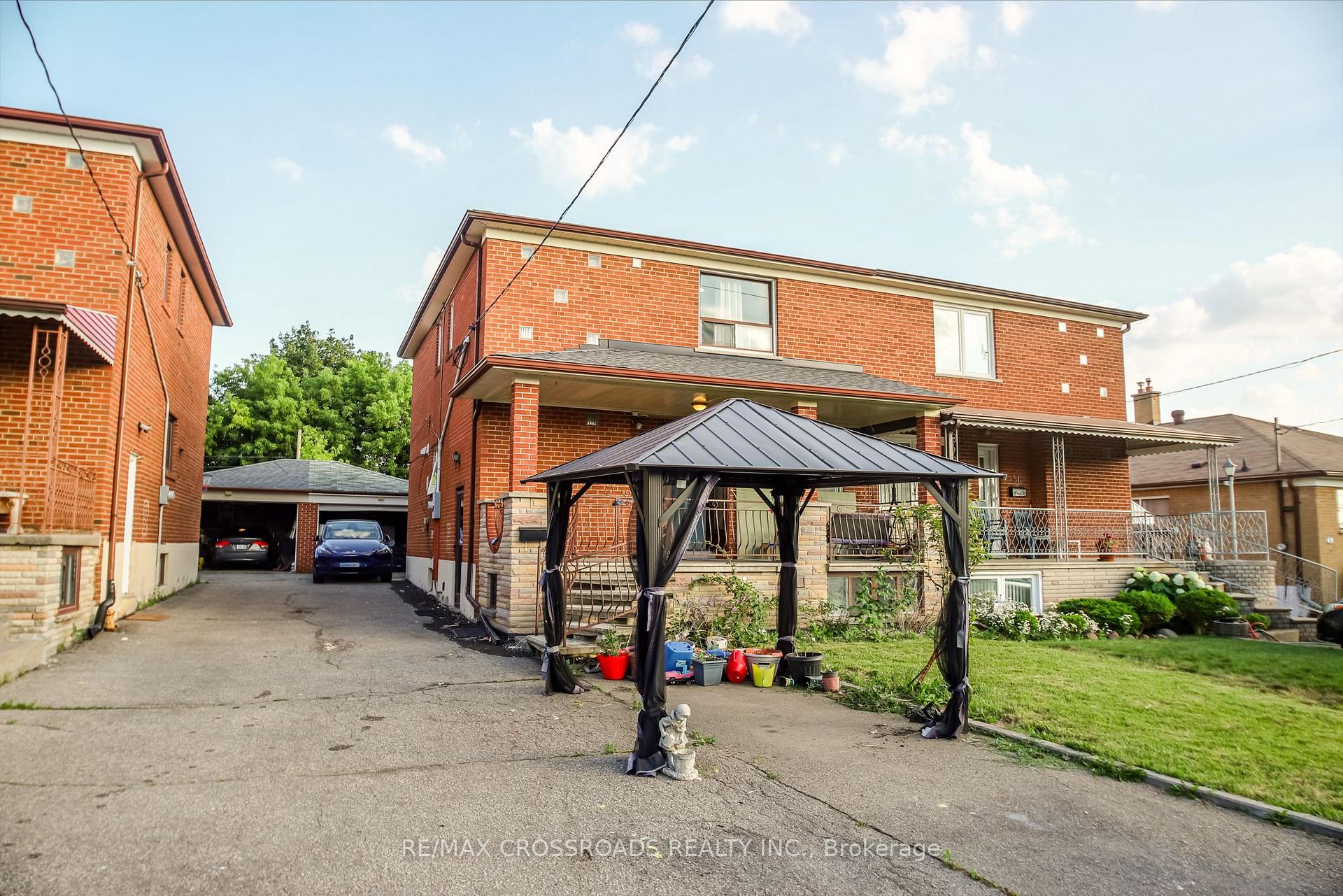 Photo 1 of 53 Giltspur Drive, North York, Glenfield-Jane Heights — HOMEH