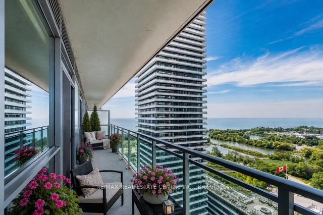 Photo 11 of Unit 2102, 33 Shore Breeze Drive, Etobicoke, Mimico — HOMEH