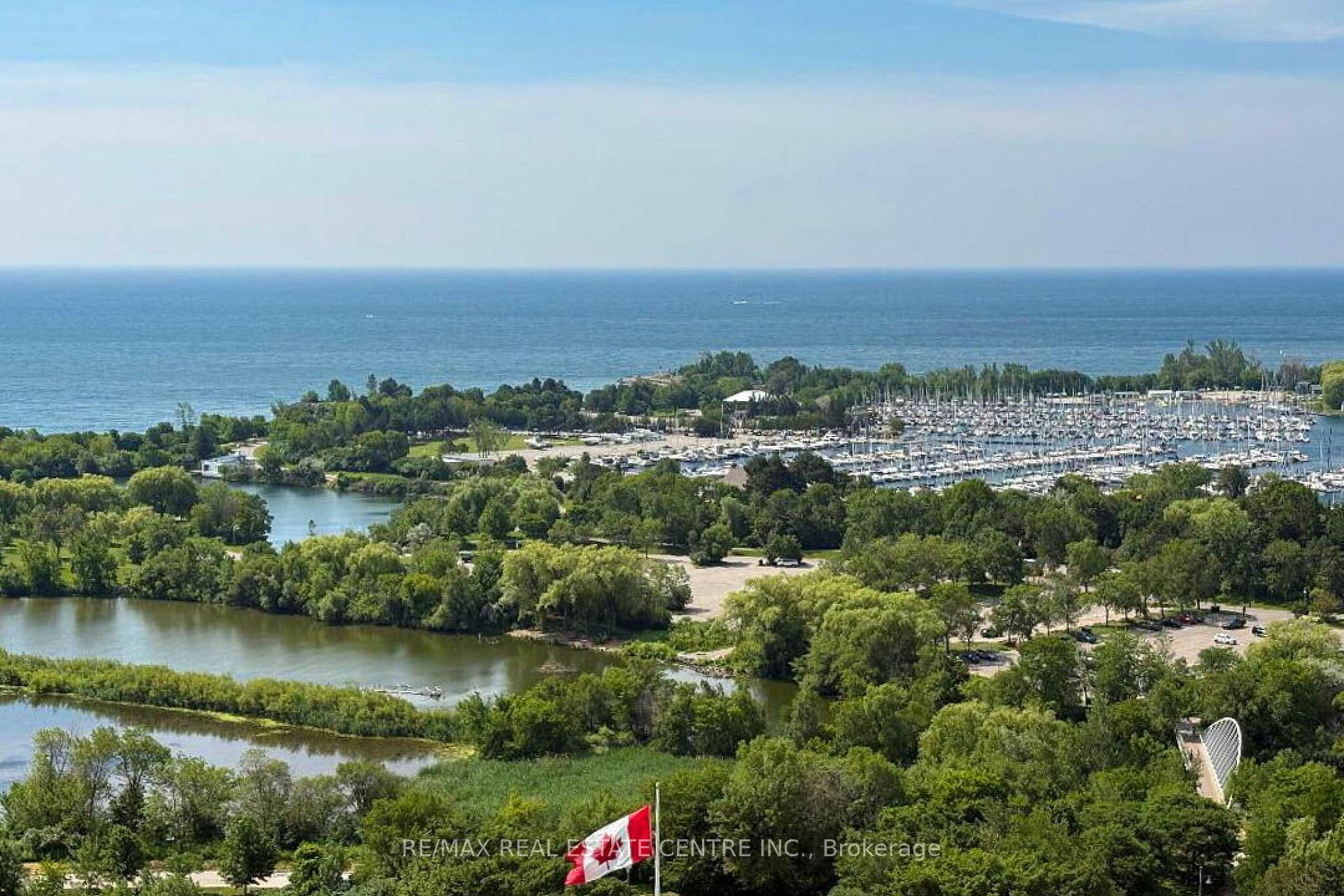 Photo 14 of Unit 2102, 33 Shore Breeze Drive, Etobicoke, Mimico — HOMEH
