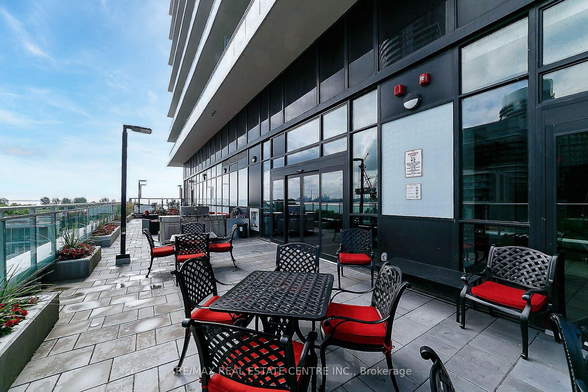 Photo 19 of Unit 2102, 33 Shore Breeze Drive, Etobicoke, Mimico — HOMEH