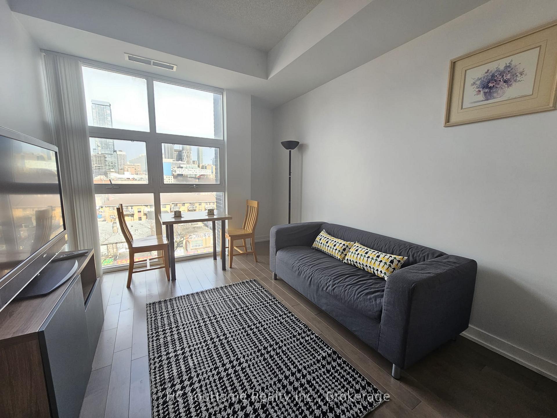 Photo 2 of Unit 712, 10 Willison Square, Toronto, Kensington-Chinatown — HOMEH