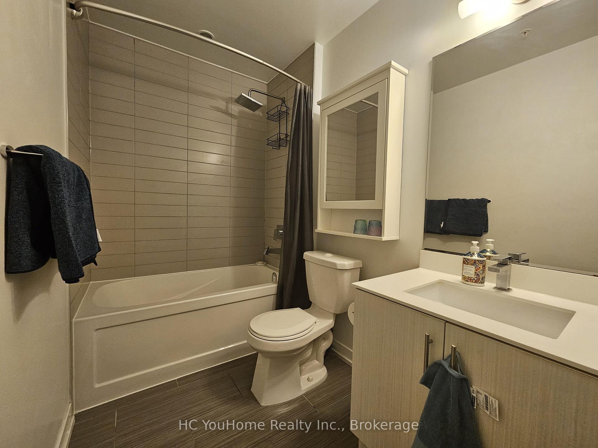 Photo 5 of Unit 712, 10 Willison Square, Toronto, Kensington-Chinatown — HOMEH
