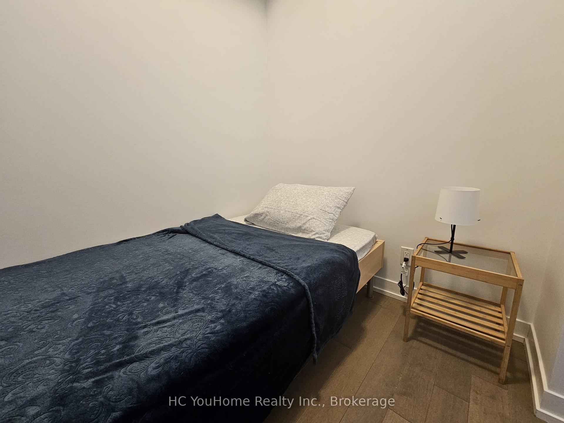 Photo 8 of Unit 712, 10 Willison Square, Toronto, Kensington-Chinatown — HOMEH