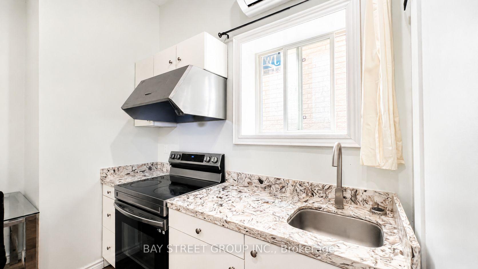 Photo 11 of Unit 102, 66 Maple Avenue, Barrie, City Centre — HOMEH