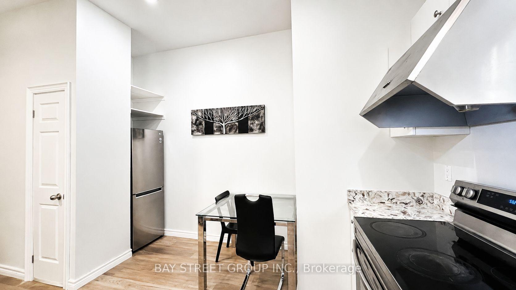 Photo 12 of Unit 102, 66 Maple Avenue, Barrie, City Centre — HOMEH