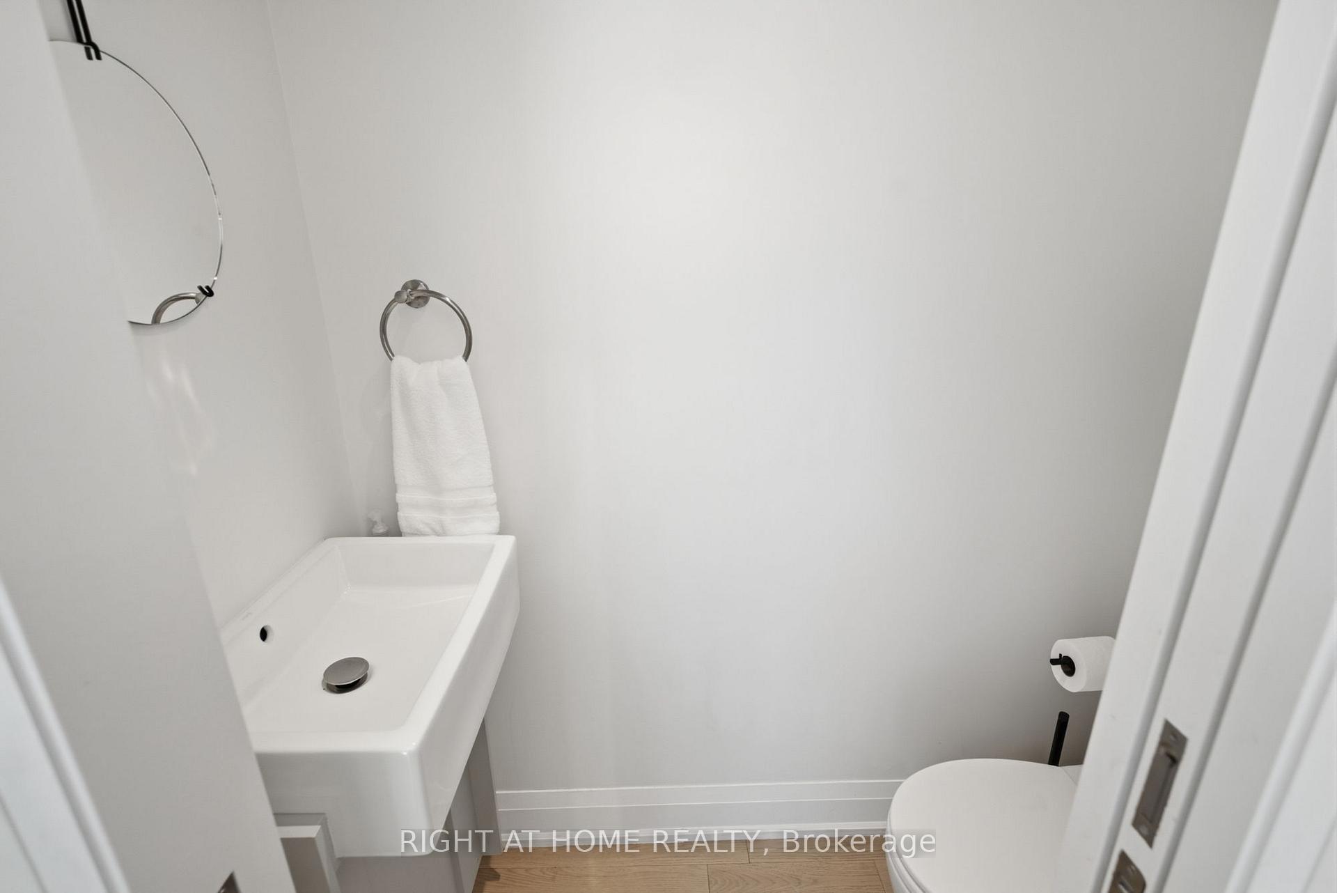 Photo 15 of 7 Hector Avenue, Toronto, Wychwood — HOMEH