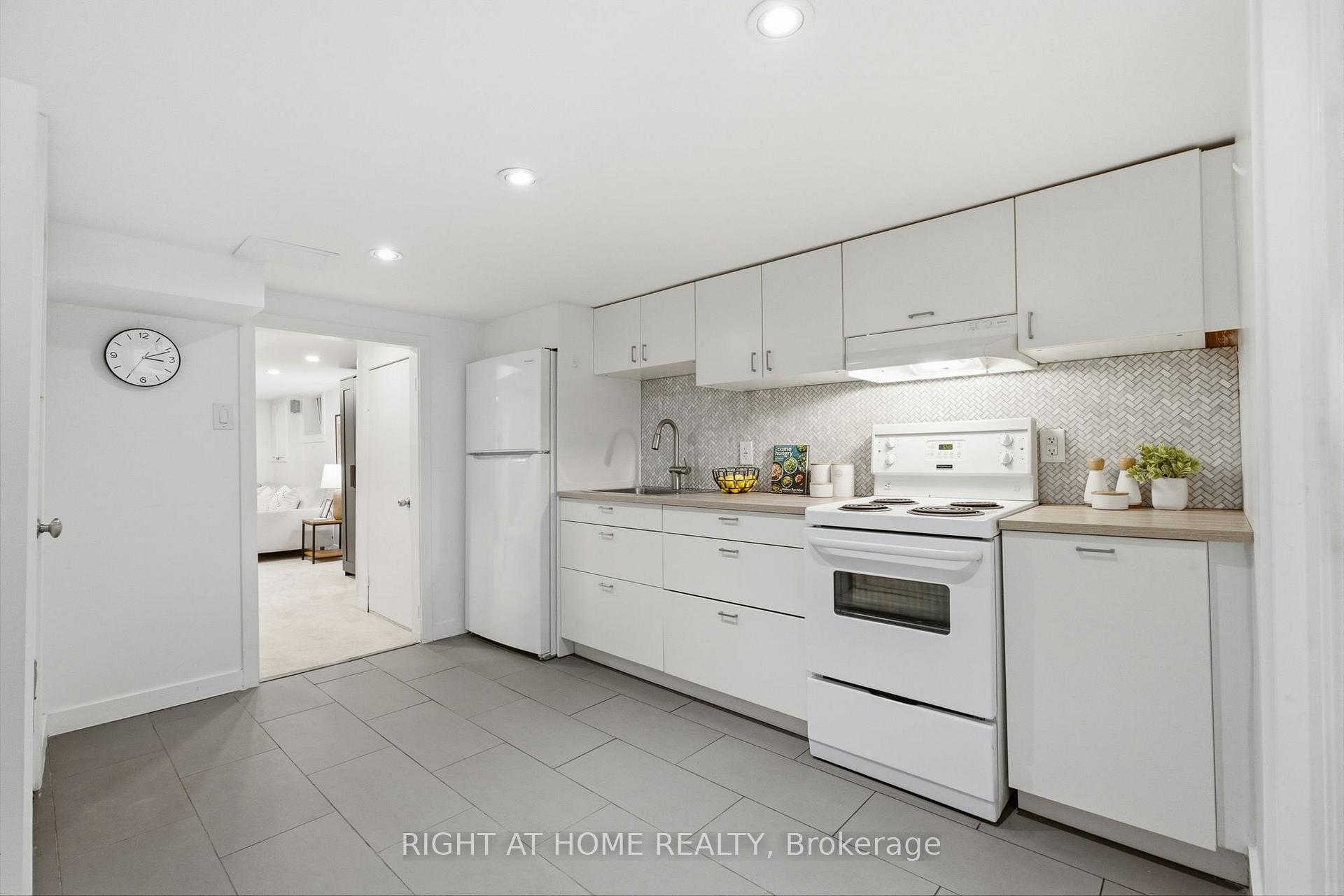 Photo 32 of 7 Hector Avenue, Toronto, Wychwood — HOMEH