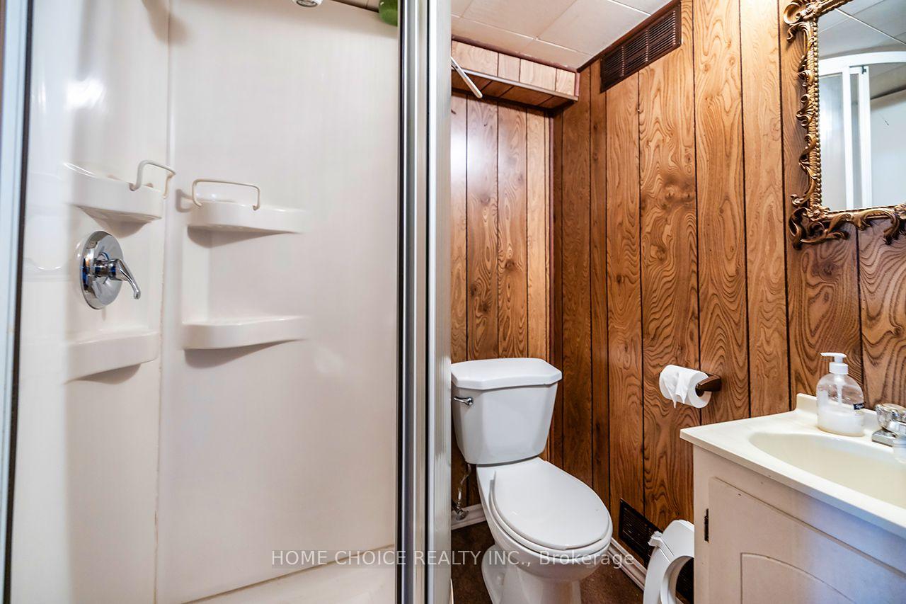 Photo 18 of 341 Rosedale Drive, Whitby, Downtown Whitby — HOMEH