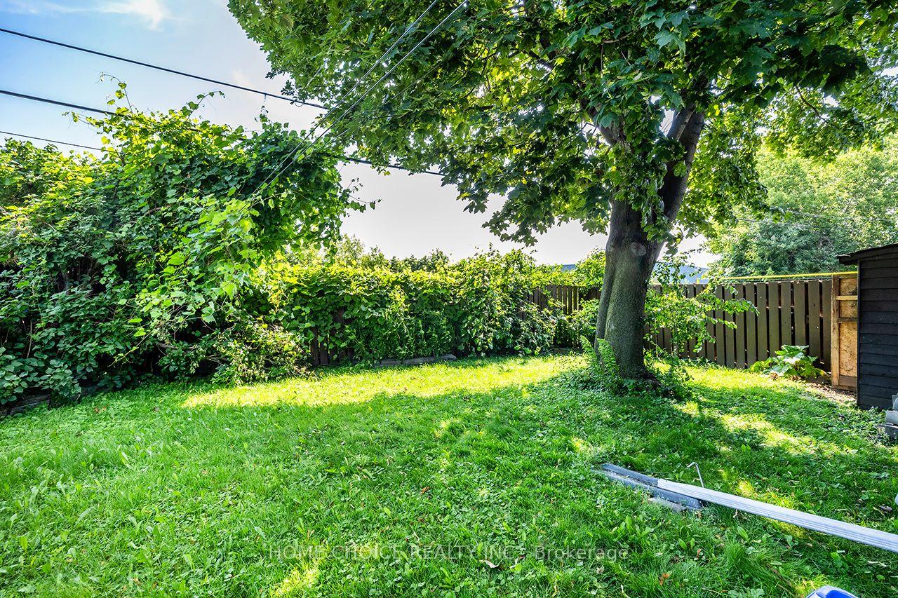 Photo 25 of 341 Rosedale Drive, Whitby, Downtown Whitby — HOMEH