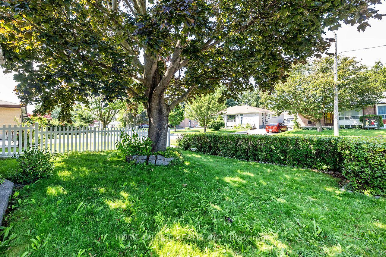 Photo 29 of 341 Rosedale Drive, Whitby, Downtown Whitby — HOMEH