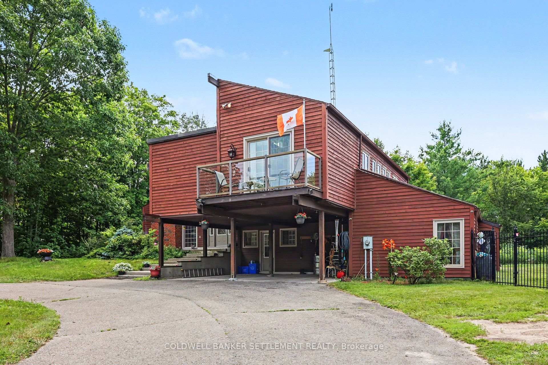 Photo 4 of 4277 Scotch Line Road, Tay Valley, Bathurst/Burgess & Sherbrooke (North Burgess) Twp — HOMEH