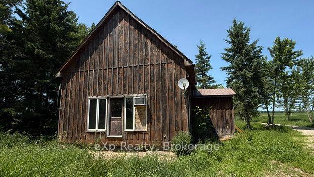 Photo 2 of 841 2 Concession, Arran-Elderslie — HOMEH