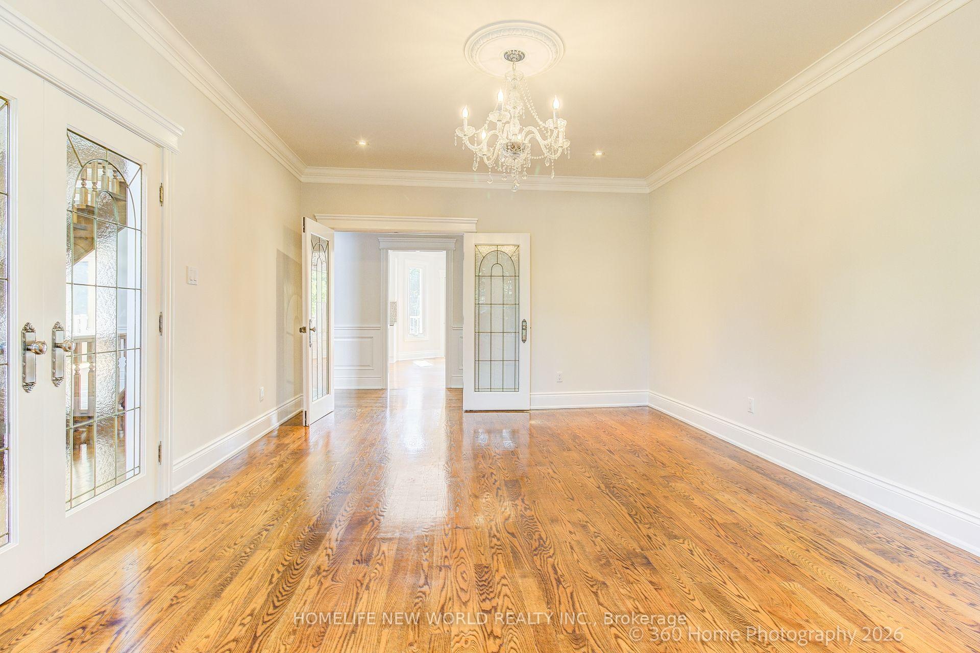 Photo 16 of 212 Burns Boulevard, King, King City — HOMEH