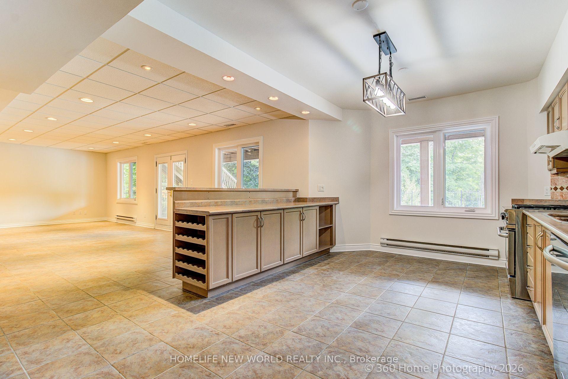 Photo 35 of 212 Burns Boulevard, King, King City — HOMEH
