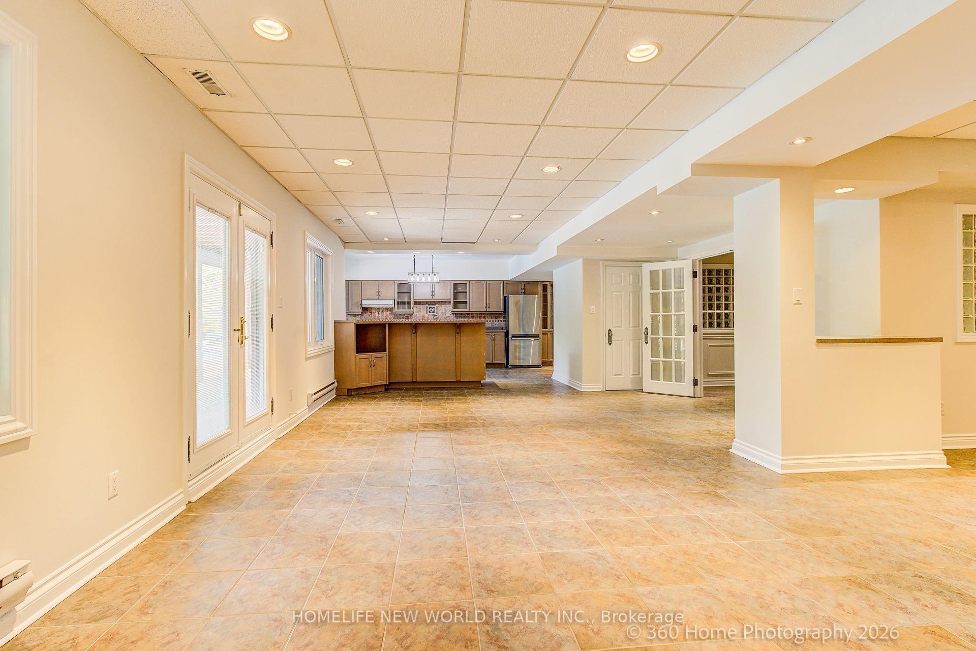 Photo 38 of 212 Burns Boulevard, King, King City — HOMEH