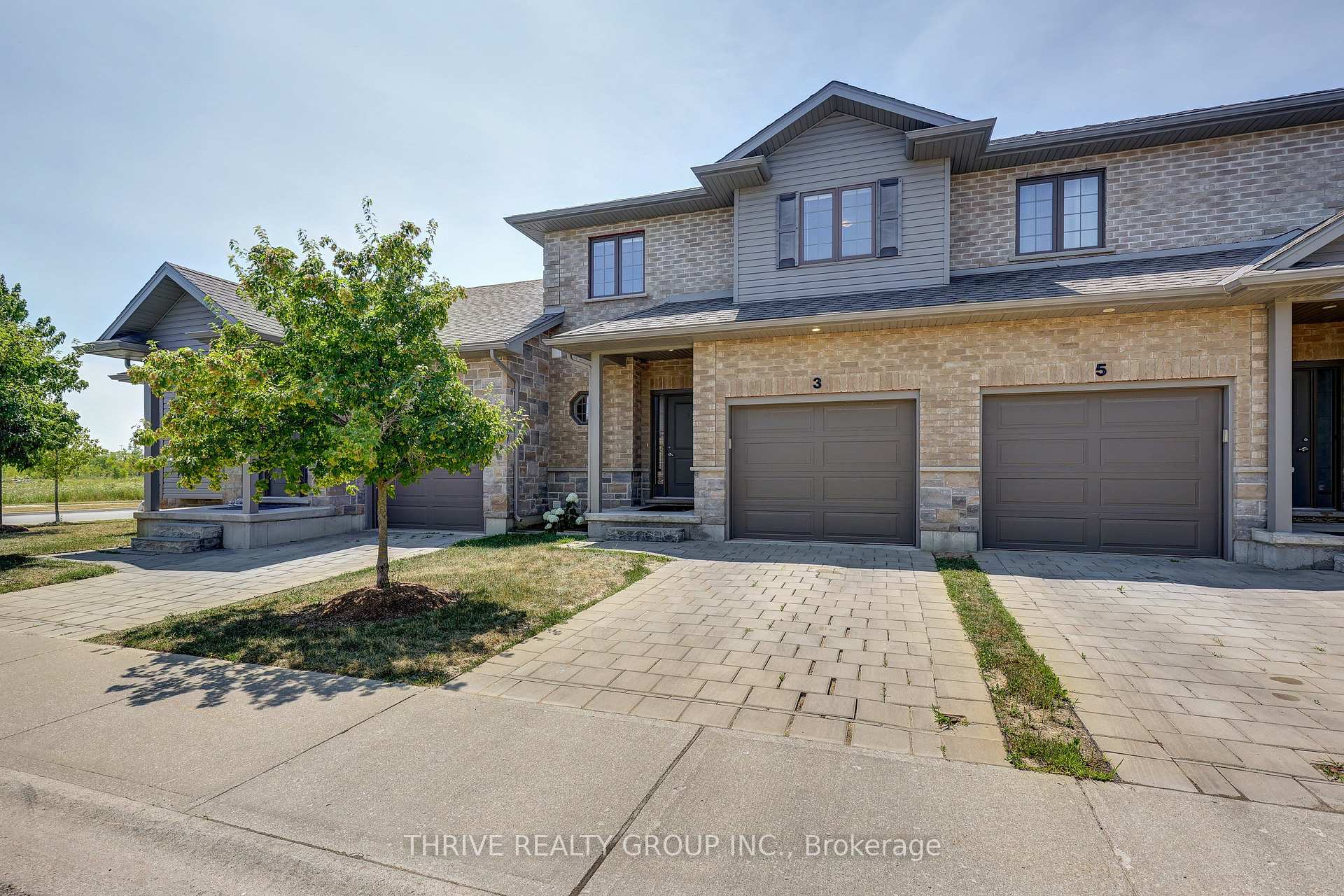 Photo 4 of Unit 3, 2910 Tokala Trail, London, North S — HOMEH