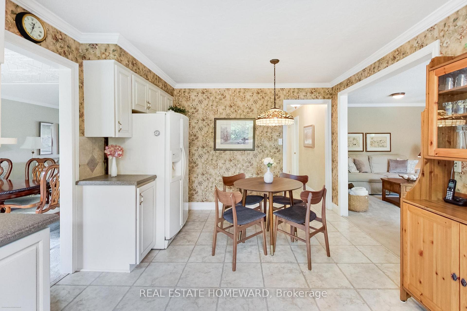 Photo 19 of 3 Emmeloord Crescent, Markham, Unionville — HOMEH