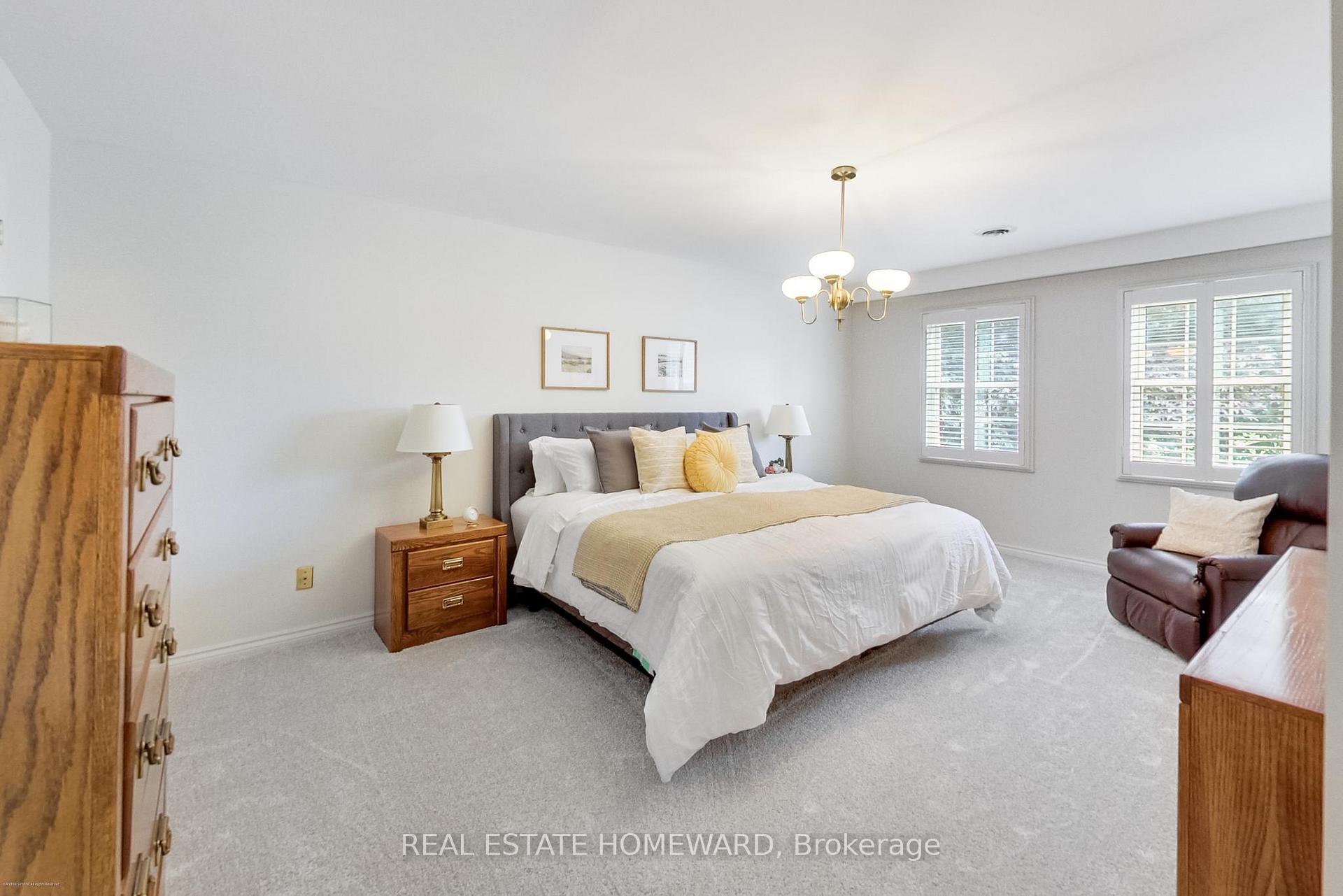 Photo 23 of 3 Emmeloord Crescent, Markham, Unionville — HOMEH
