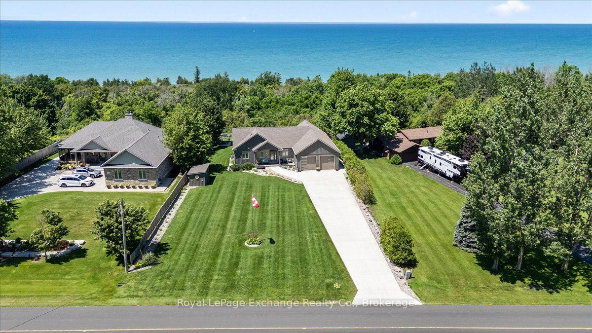 Photo 1 of 810 Lake Range Drive, Huron-Kinloss — HOMEH