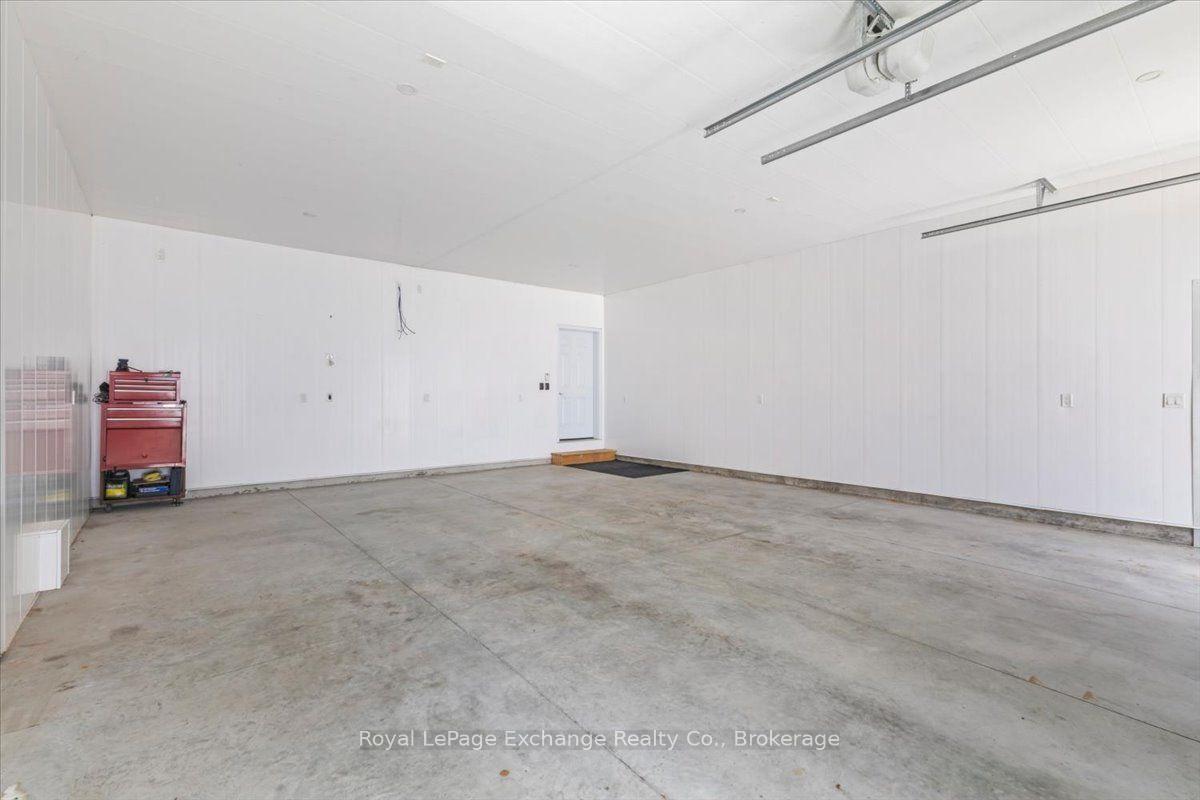 Photo 34 of 810 Lake Range Drive, Huron-Kinloss — HOMEH