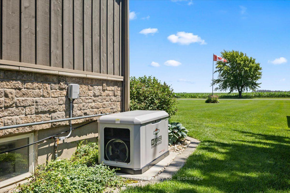 Photo 37 of 810 Lake Range Drive, Huron-Kinloss — HOMEH