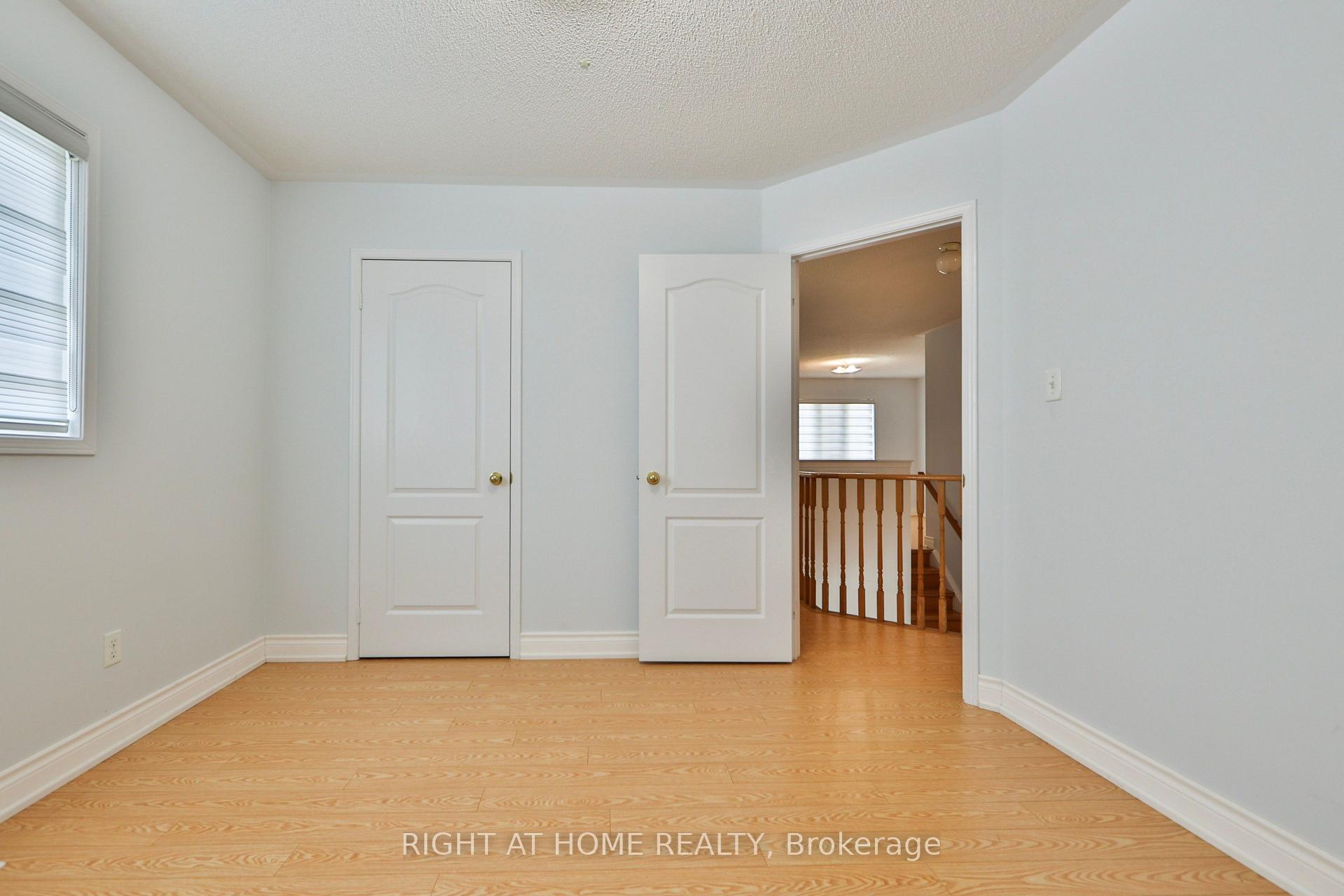 Photo 28 of 3 Silverbell Court, Brampton, Fletcher's Meadow — HOMEH