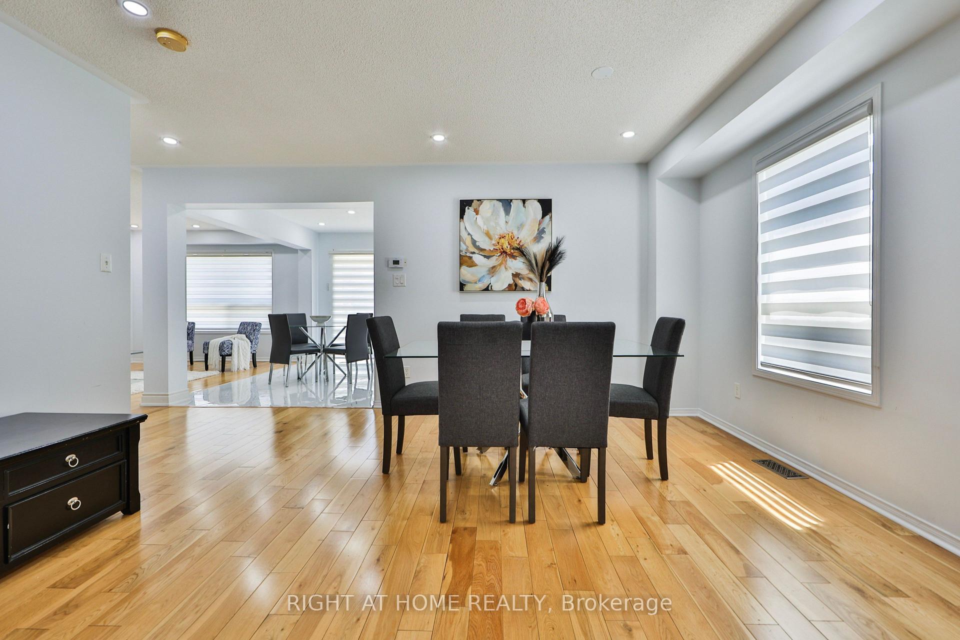 Photo 50 of 3 Silverbell Court, Brampton, Fletcher's Meadow — HOMEH