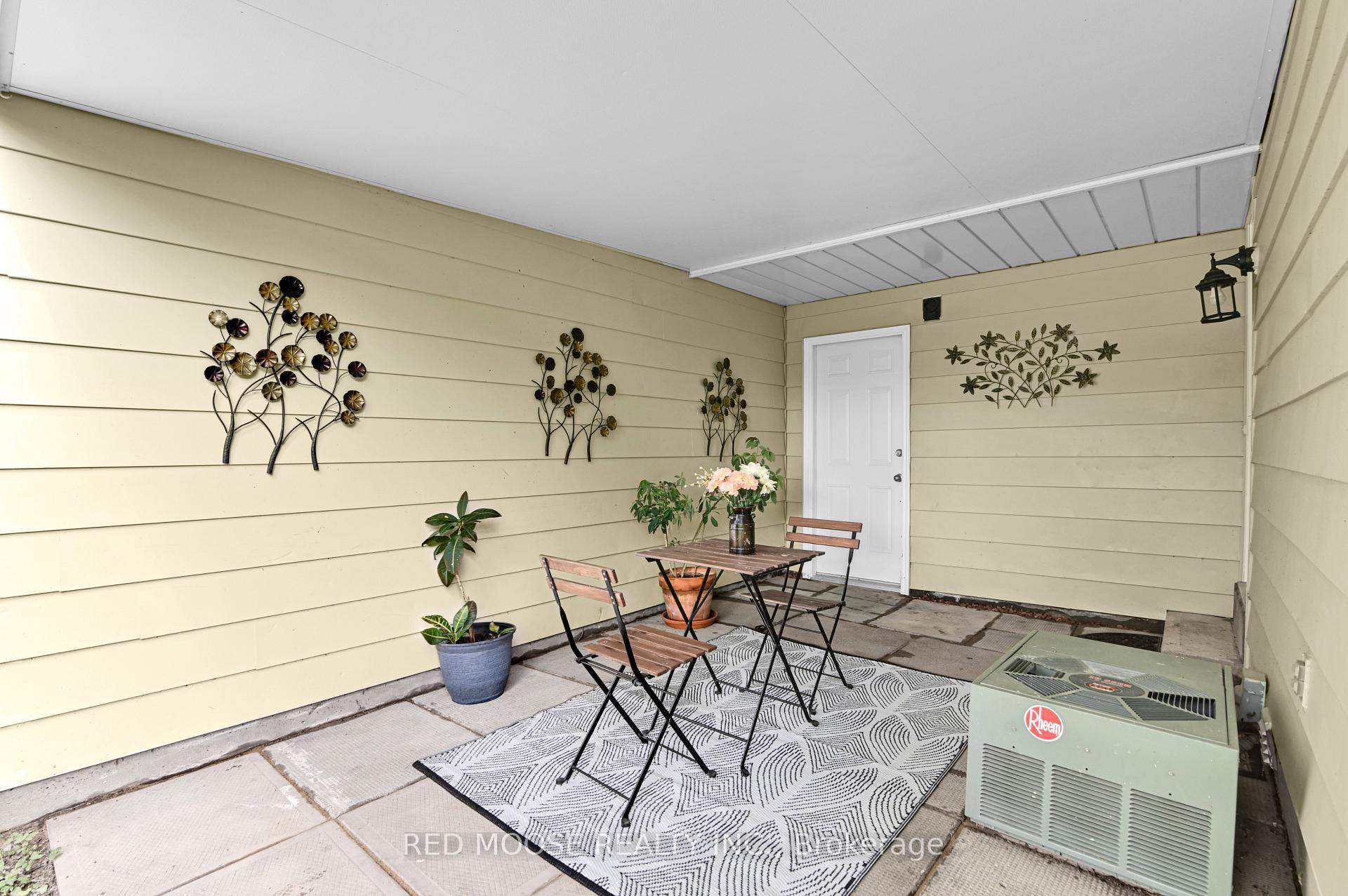 Photo 29 of 67 Valewood Crescent, Ottawa, Blackburn Hamlet — HOMEH