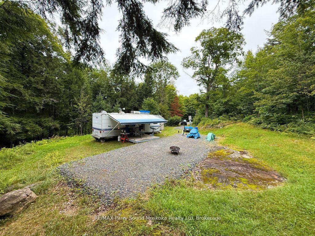 Photo 12 of 335 Centre Road, McKellar — HOMEH