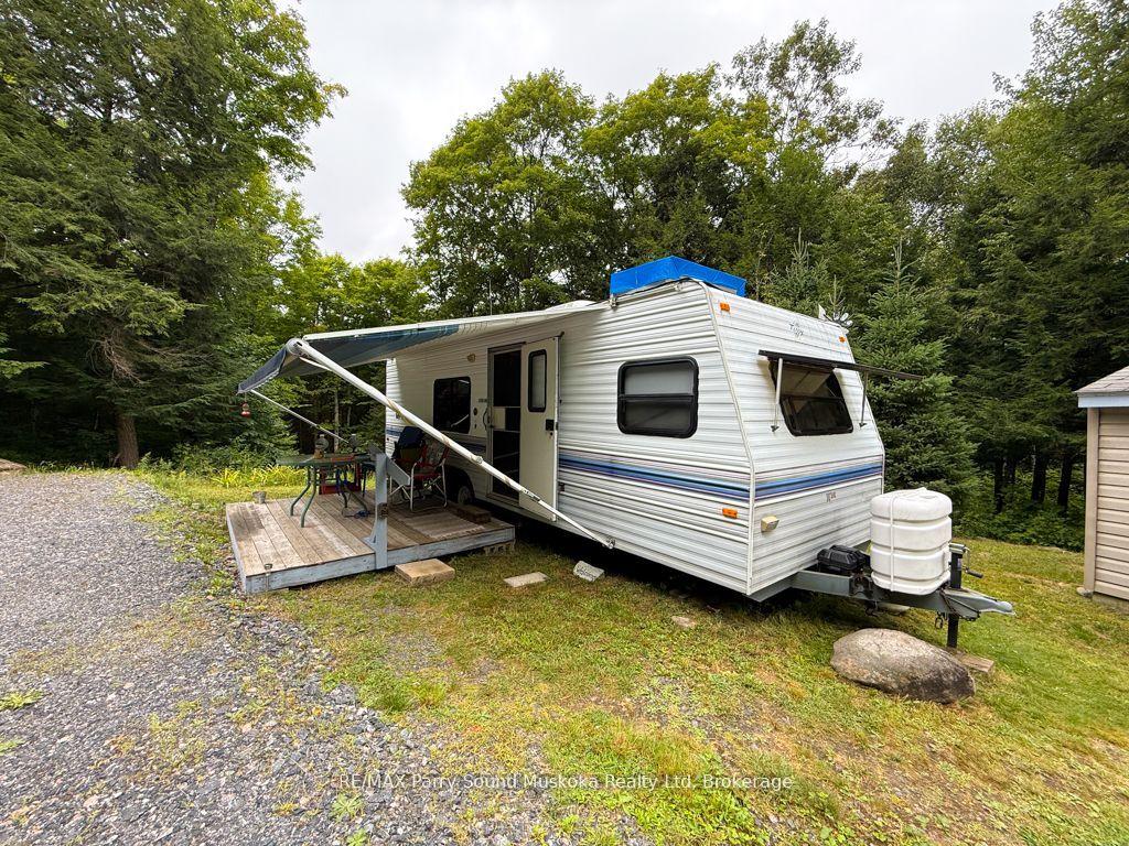 Photo 20 of 335 Centre Road, McKellar — HOMEH