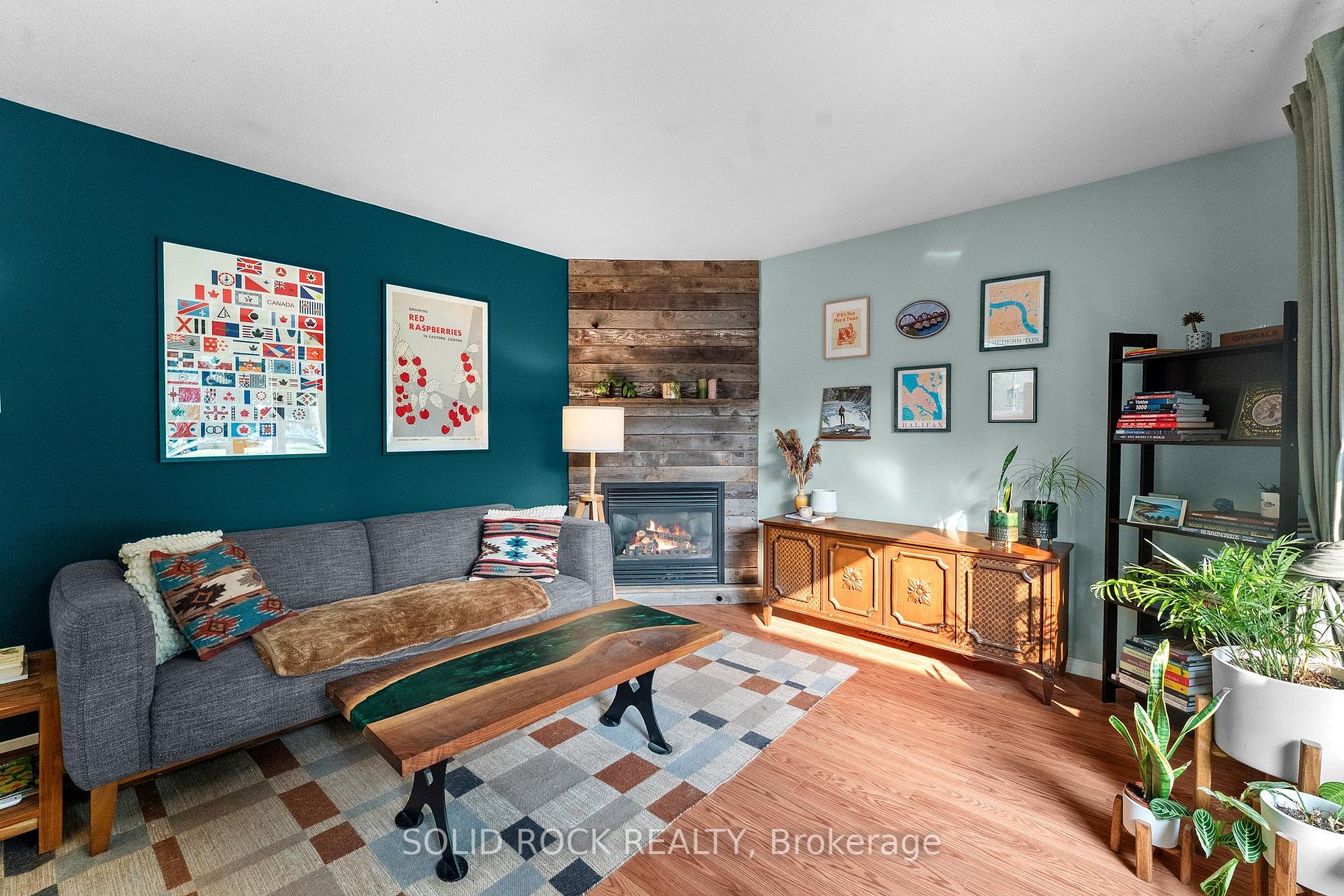 Photo 11 of 112 Kedey Street, Ottawa, Fitzroy — HOMEH