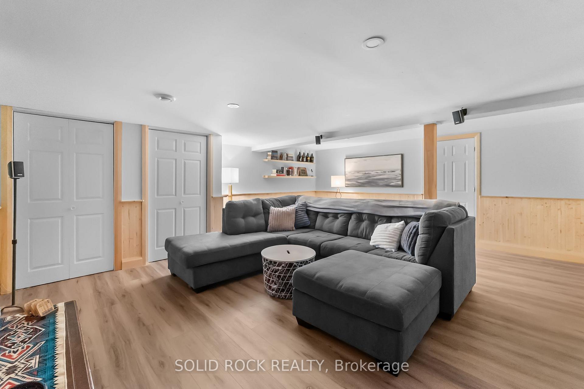 Photo 19 of 112 Kedey Street, Ottawa, Fitzroy — HOMEH