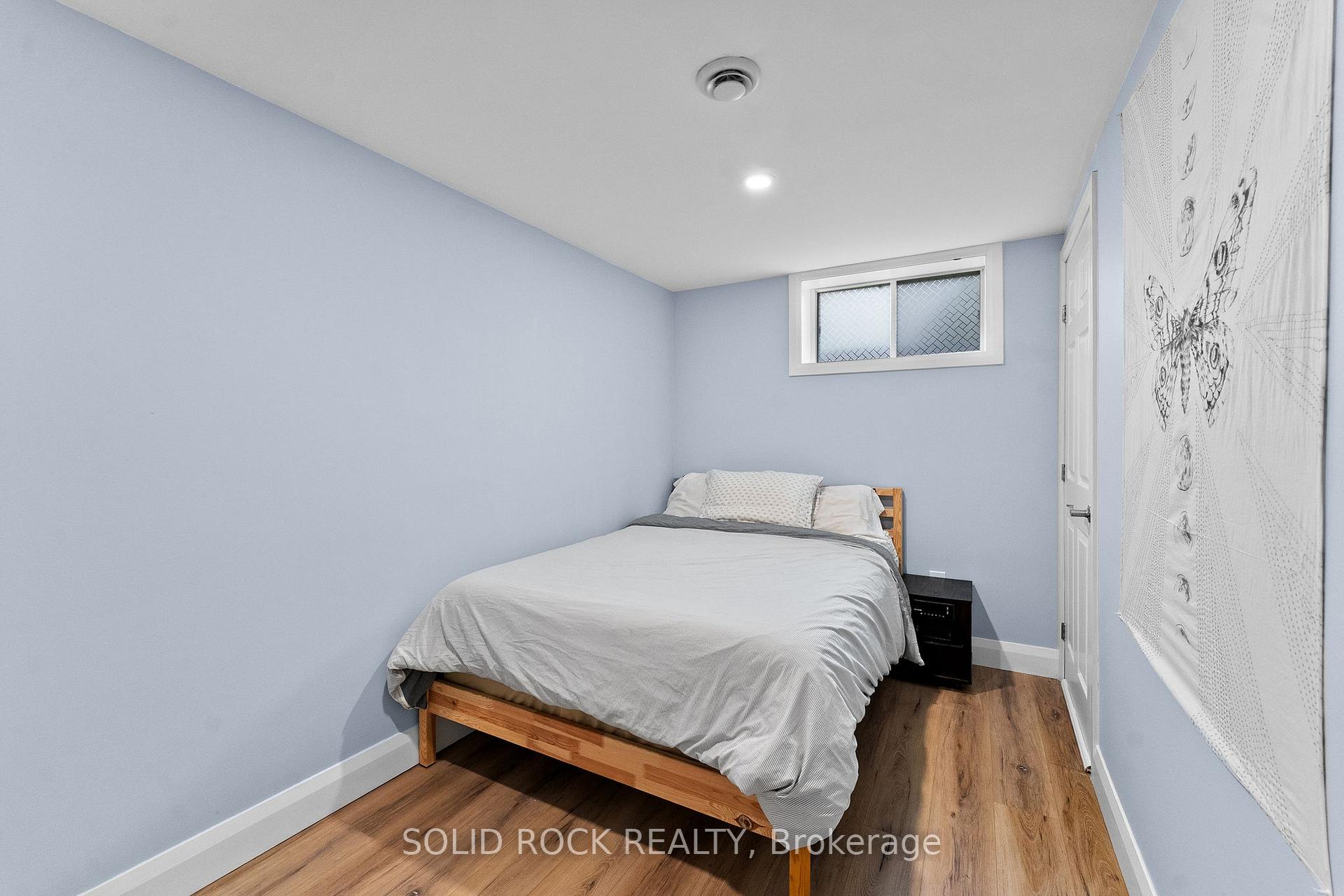 Photo 23 of 112 Kedey Street, Ottawa, Fitzroy — HOMEH