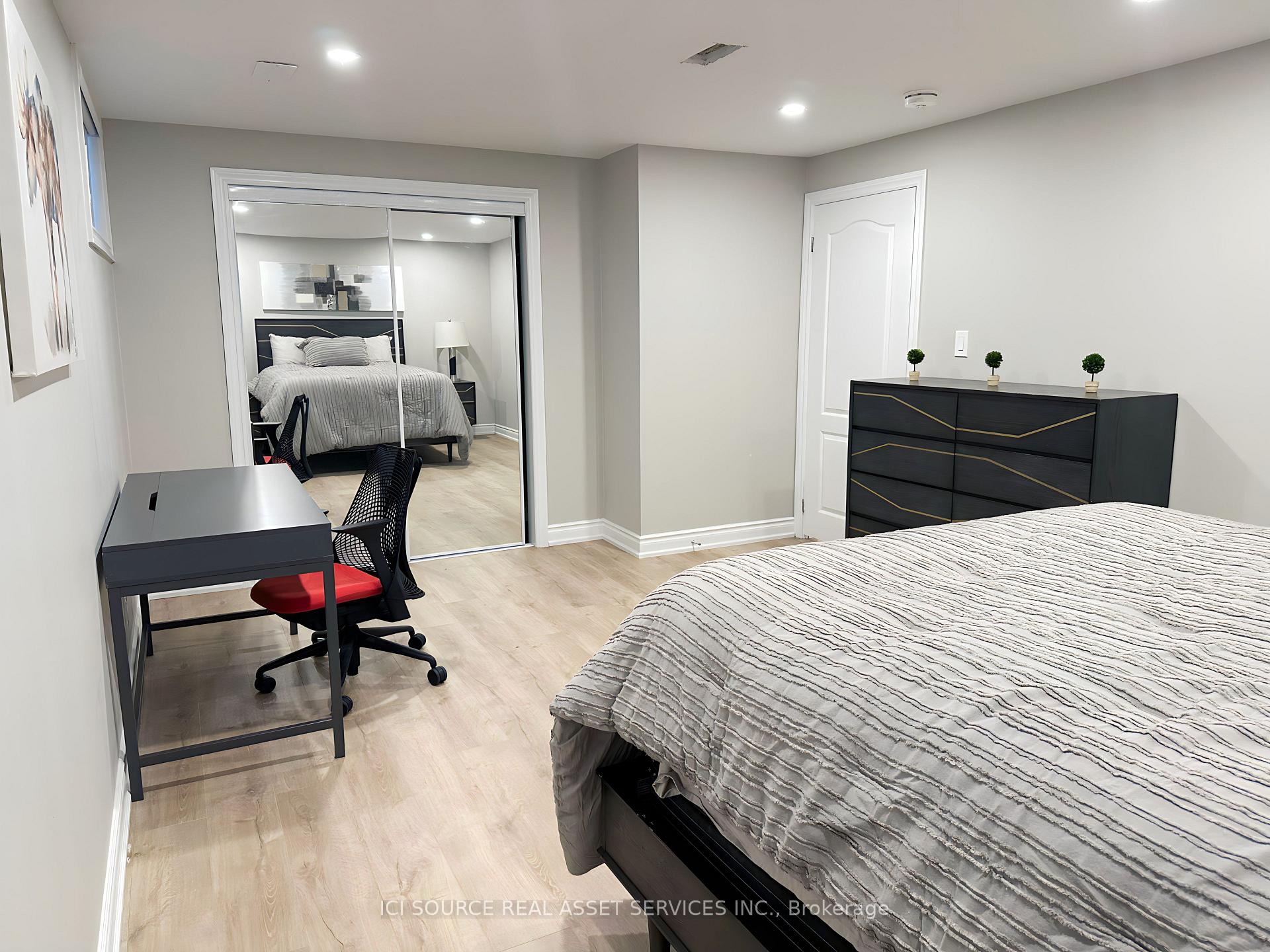 Photo 4 of Unit B, 30 York Drive, Peterborough, Monaghan Ward 2 — HOMEH